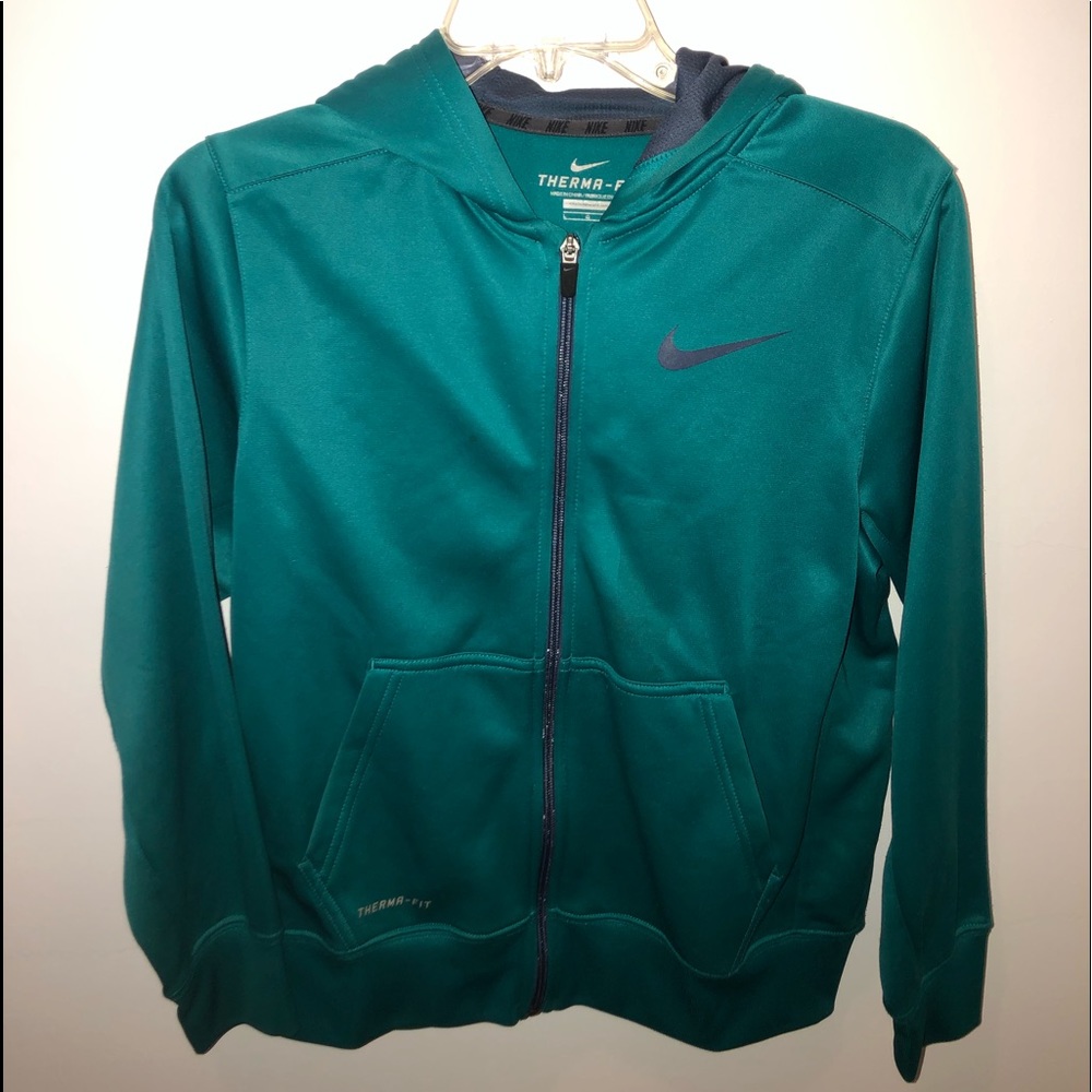 nike therma fit juniors jacket.